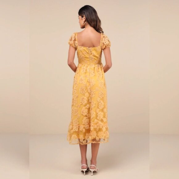Notable Elegance Yellow Mesh Floral Applique Bustier Midi Dress Lulus - Picture 4 of 14
